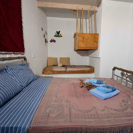 Dom wakacyjny Castri House *